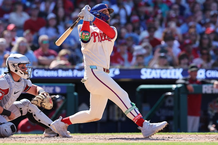 Bryce Harper recorded two hits Sunday against the Diamondbacks.