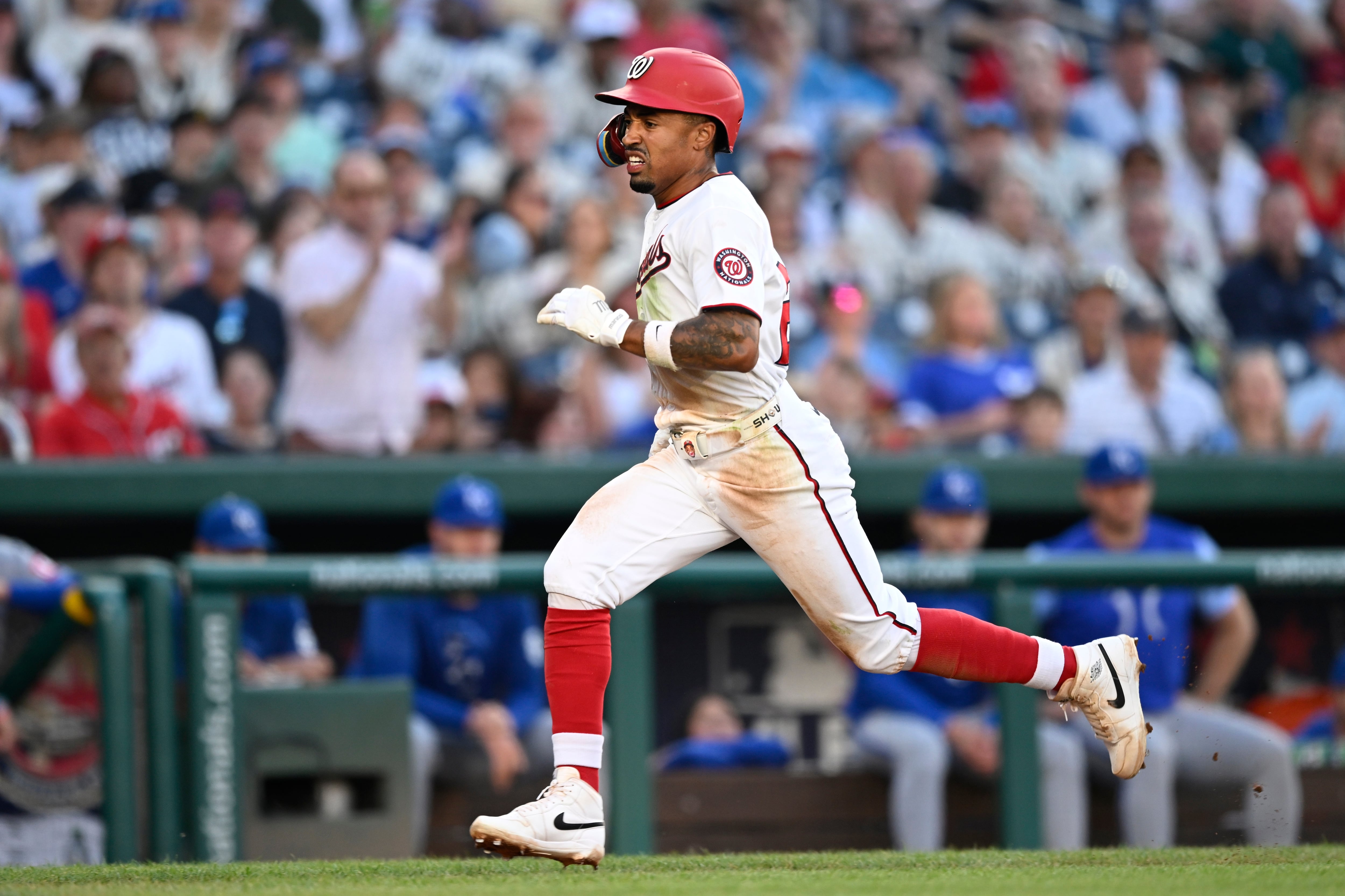 Mead's three-run homer breaks tie in seventh, sends Nationals past Royals 6-4