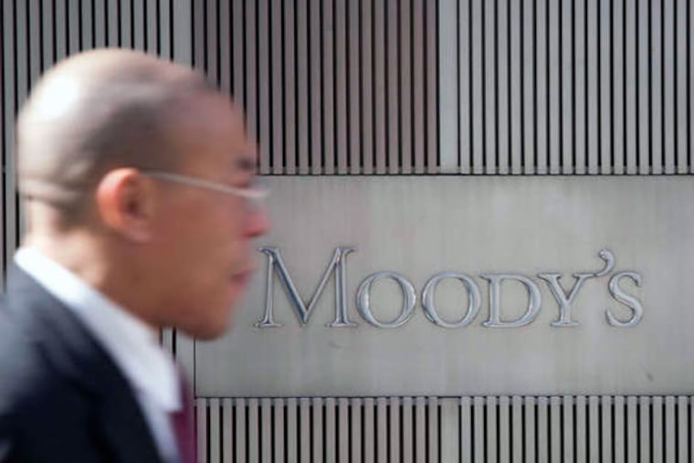 Municipal-bond buyers prefer Moody's Investors Service and Fitch over the rosier ratings of Standard & Poor's. (SCOTT EELLS / Bloomberg)