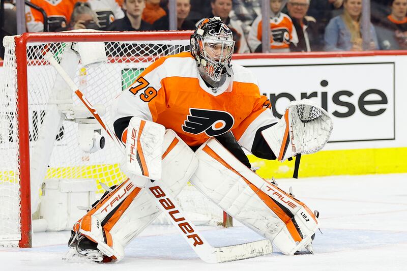 Flyers suffer six injuries vs. Capitals, including goalie Carter Hart ...