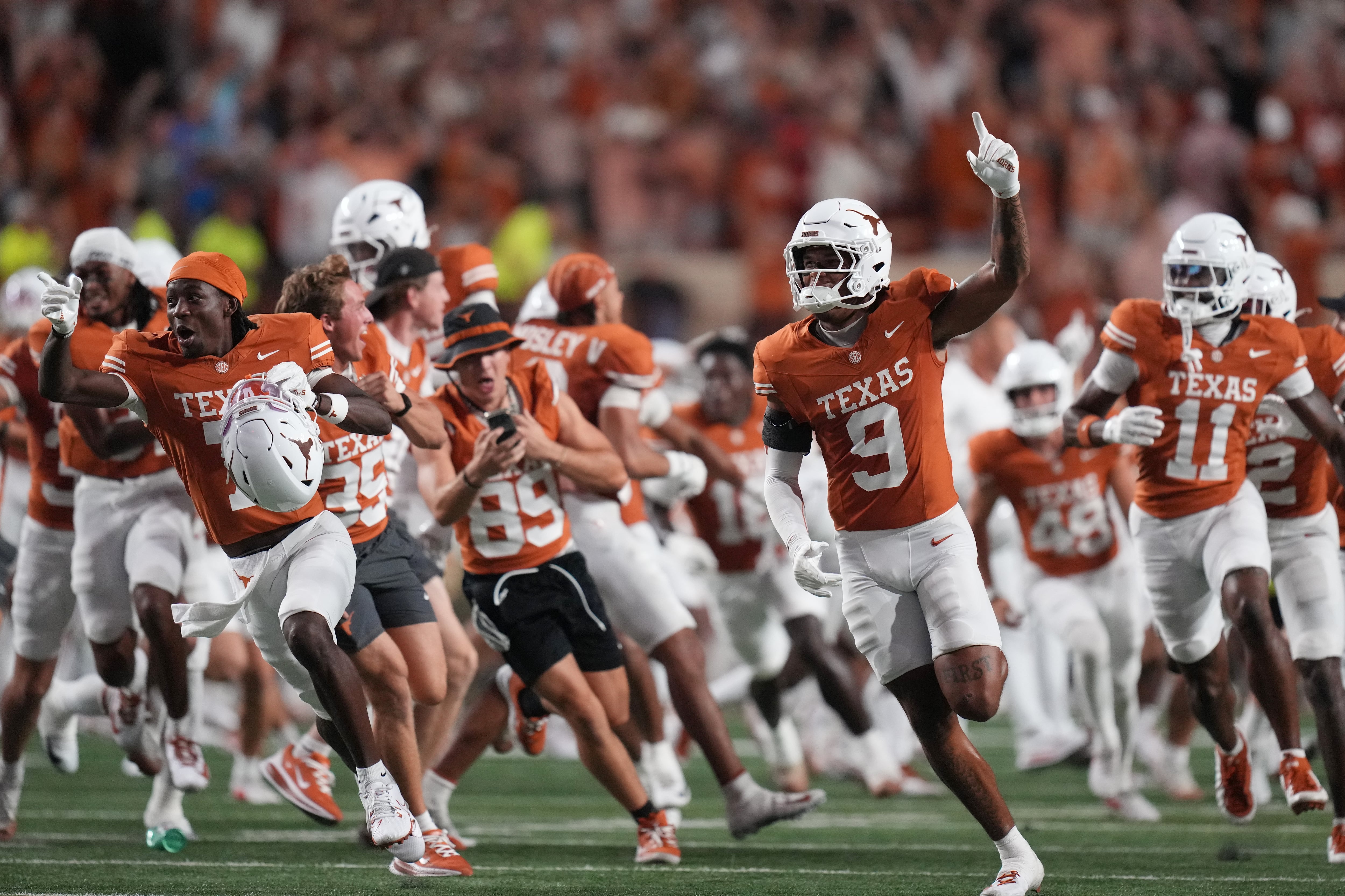 No. 4 Texas stuns No. 1 Ohio State 24-23 after erasing 20-point 4th-quarter deficit