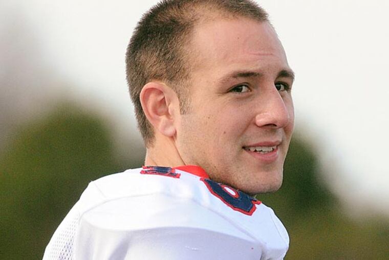Quarterback Zach Zulli at Shippensburg University. (Daily News/Teri Enciso)