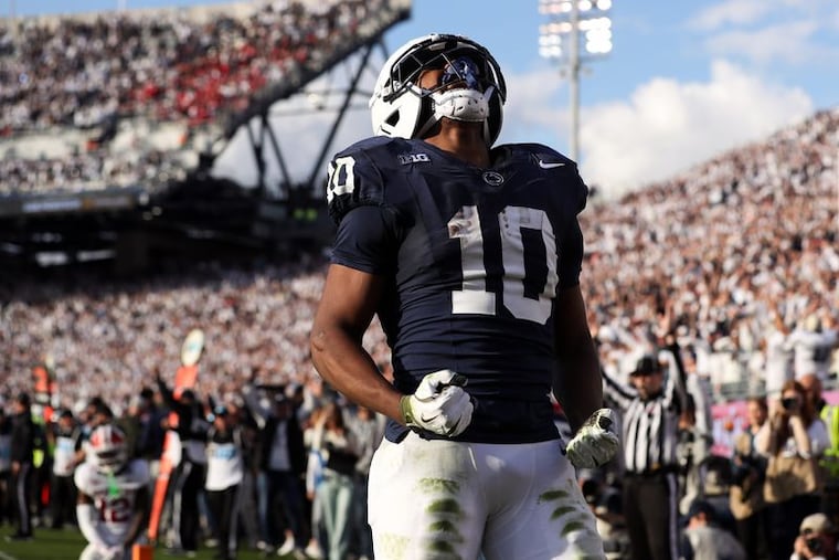 Penn State running back Nicholas Singleton (10) has had a topsy-turvy year in line with what the Nittany Lions as a program have faced.