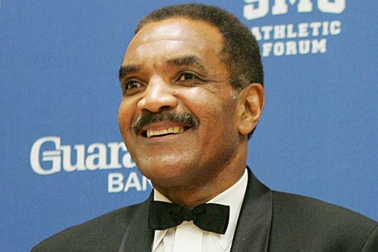 Calvin Hill has an idea to require Cowboys players to use devices that will immobilize their vehicles if the players are deemed unfit to drive. (Tim Sharp/AP file photo)