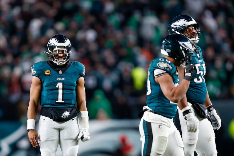 Jalen Hurts reacts after his fourth-down pass falls incomplete during th Eagles' loss to the 49ers in the wild-card round Sunday.