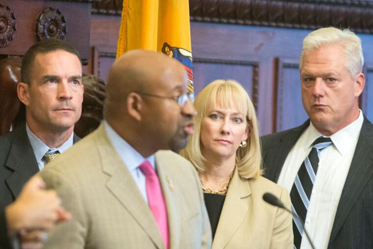 Mayor Nutter delivers an update on Philadelphia’s plans for managing the crowds and security during the visit of Pope Francis. Among other things, vehicle traffic will be banned in Center City. (ED HILLE / Staff Photographer)