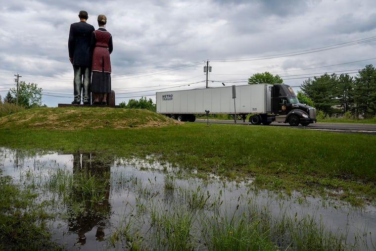 June 17, 2024: “God Bless America,” (American Gothic) by sculptor J. Seward Johnson (1930-2020), on Klockner Road, near the Hamilton train station. The sculpture is along the way to nearby Grounds for Sculpture, the park he founded in 1992 on the site of the old New Jersey State Fairgrounds.