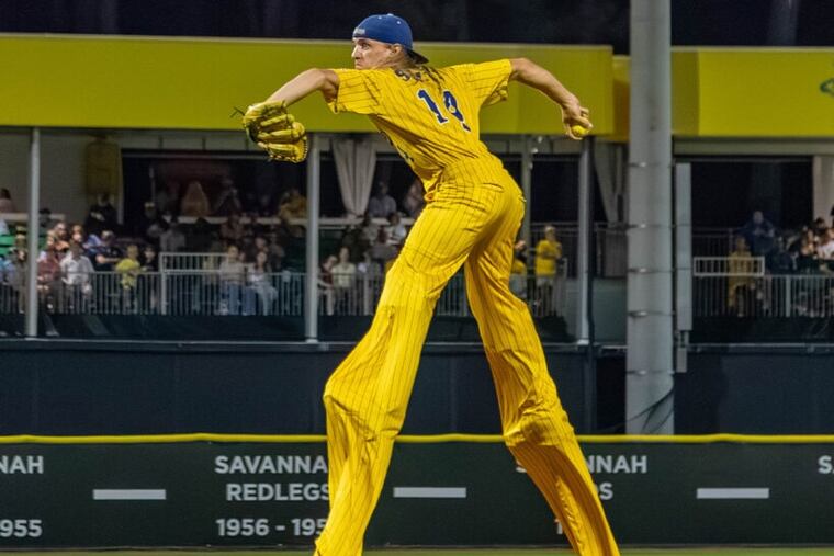 Dakota ‘Stilts’ Albritton and the Savannah Bananas are coming to Citizens Bank Park on Saturday.