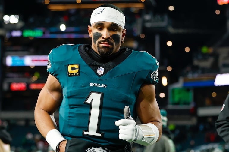 Jalen Hurts rarely threw the ball down the field on a windy day at the Linc, and was outdueled by the bolder Brock Purdy.