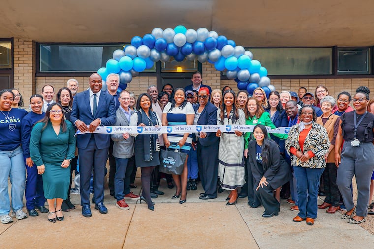 The ribbon cutting for the JeffCARES Community Food Pantry, the first Philabundance food pantry located in a hospital. The project was a highlight of Jefferson’s Community Impact Report.