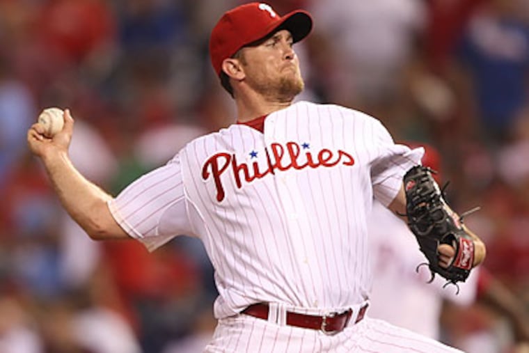 "We're used to the layover," Phillies closer Brad Lidge said. (Michael Bryant/Staff file photo)