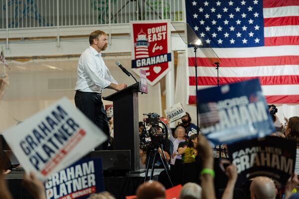 Democrats make a huge bet on Platner in Maine, which could decide the ...