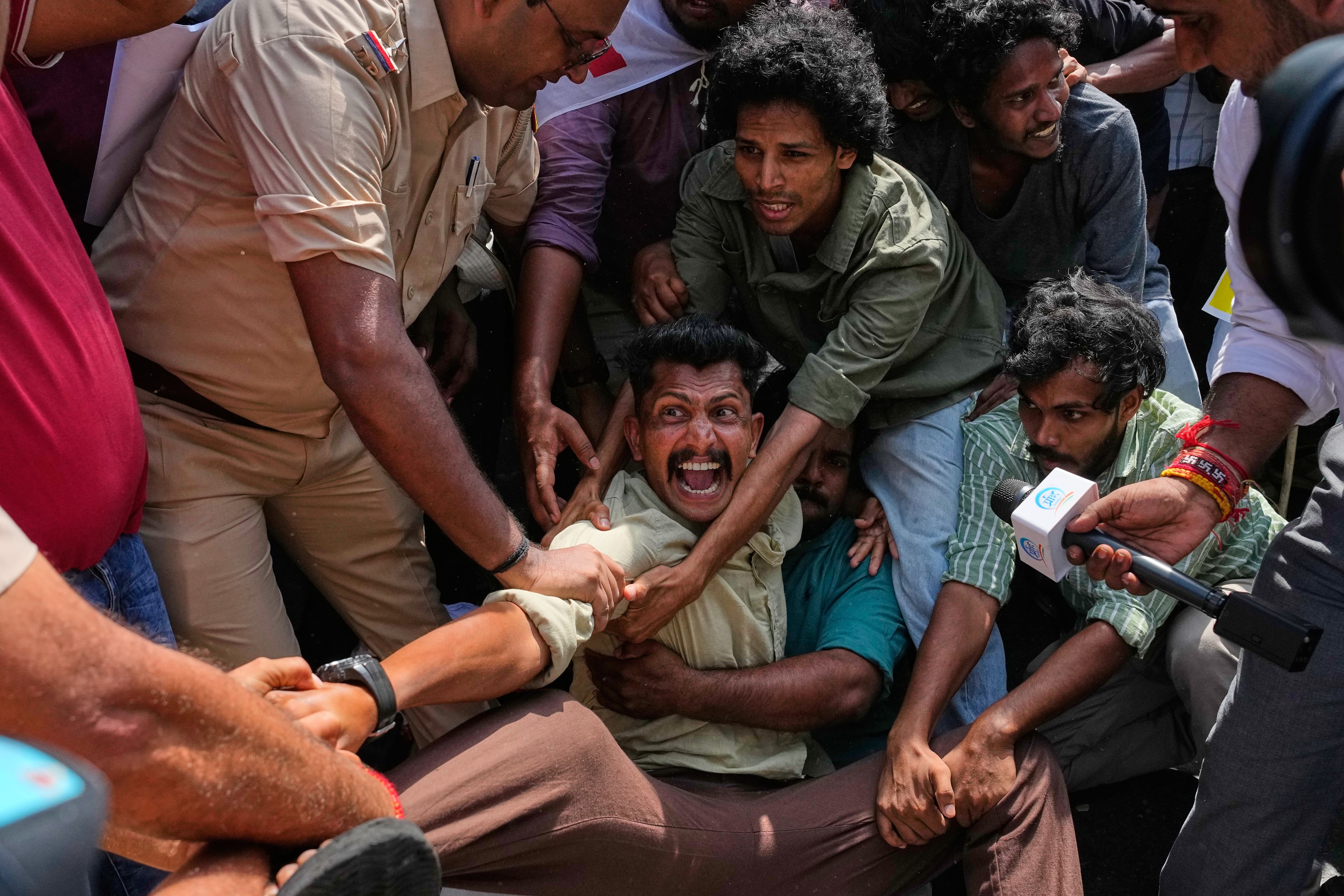 Youth Group Plans New Delhi Protests Over Voter List Revisions