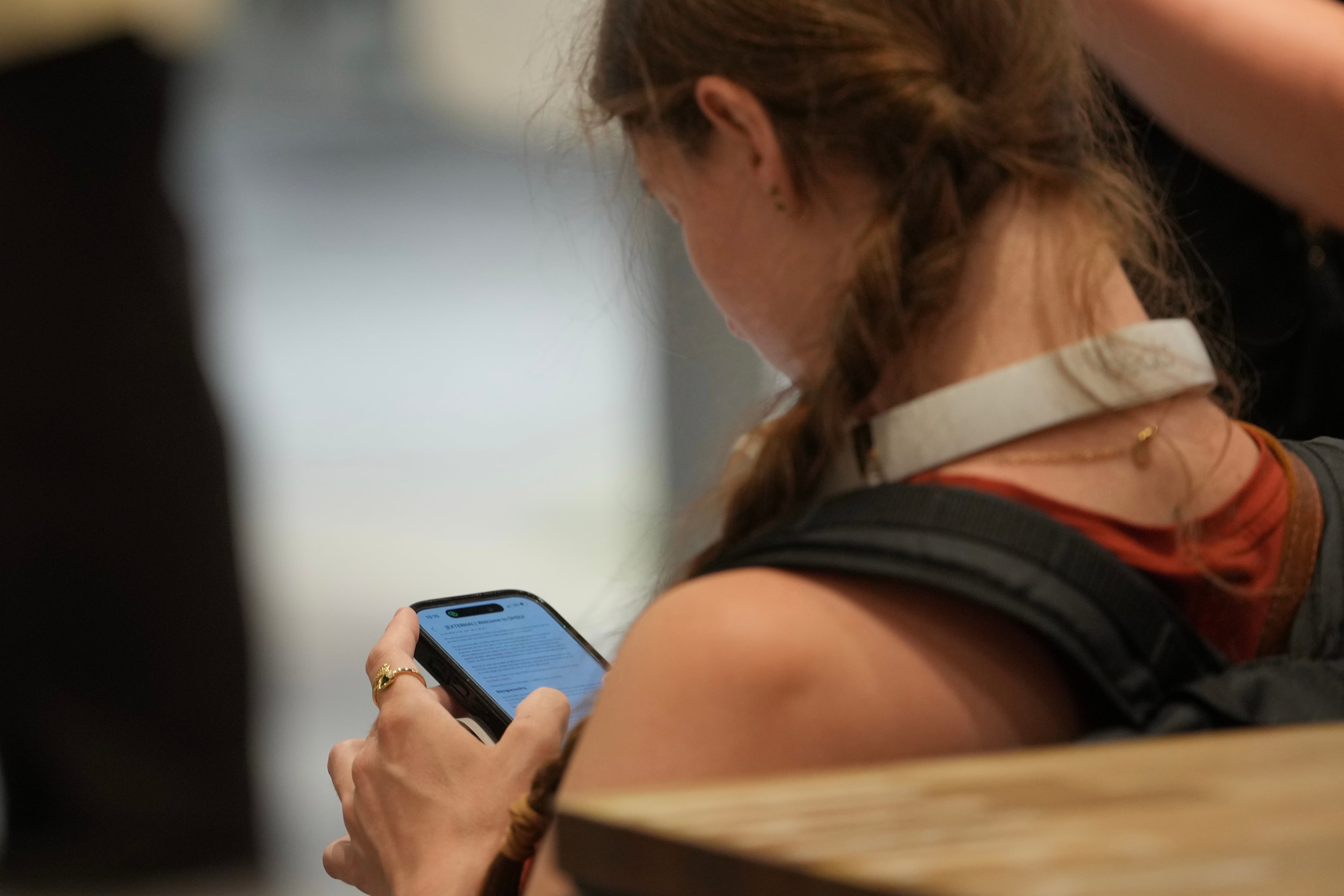 UK unveils plans for voluntary overnight social media curfew for older teens