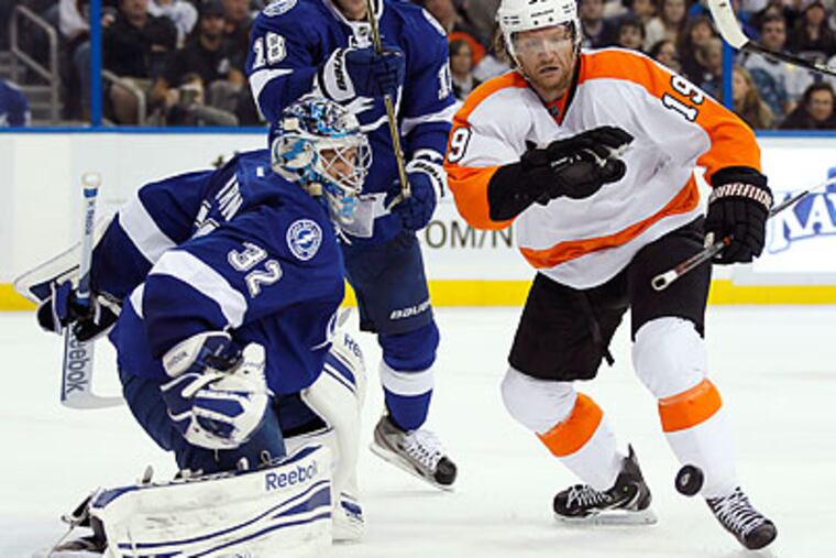 On the heels of a seven-game winning streak to start the month, the Flyers have lost four of their last five. (Chris O'Meara/AP)
