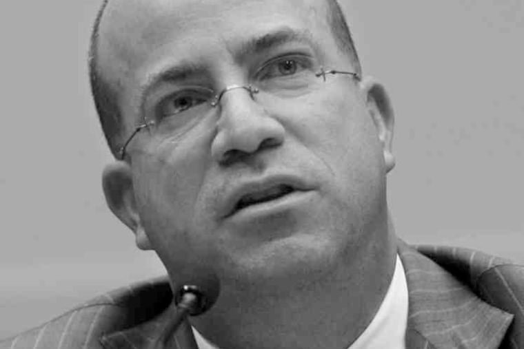 CHRIS KLEPONIS / Bloomberg