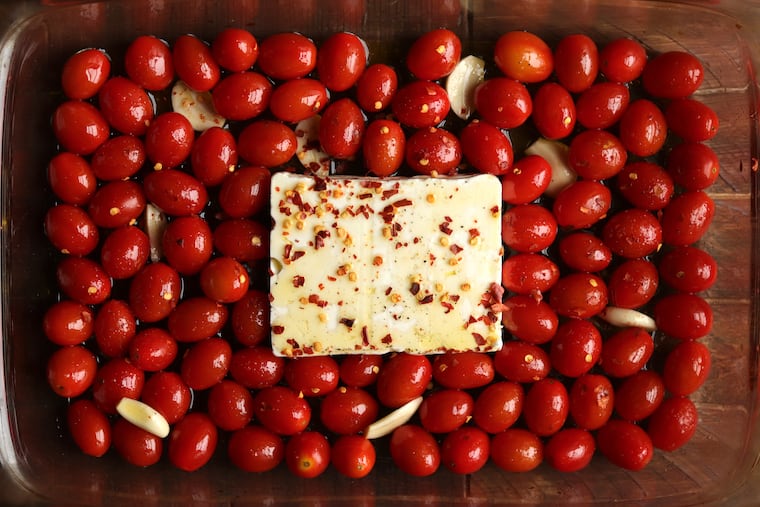 A recipe for pasta with a baked feta and tomato sauce goes viral on social media. MUST CREDIT: Washington Post photo by Aaron Hutcherson