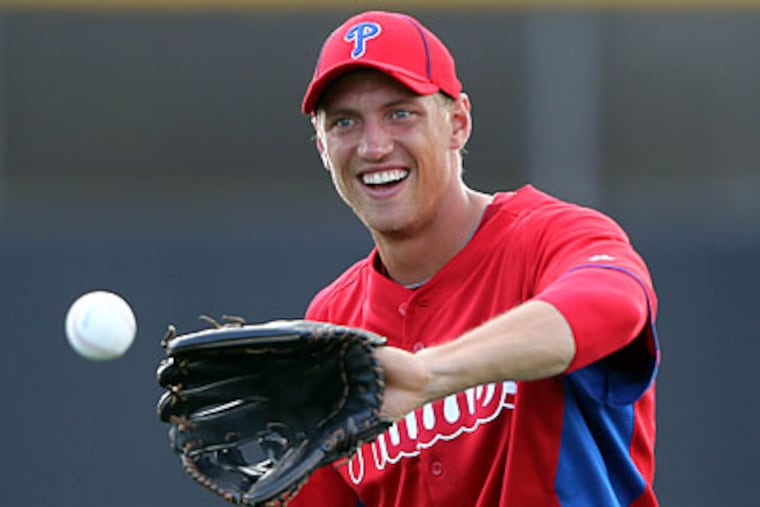 Hunter Pence was officially diagnosed with a bruised left rotator cuff suffered when diving for a ball Sunday. (David M Warren/Staff file photo)