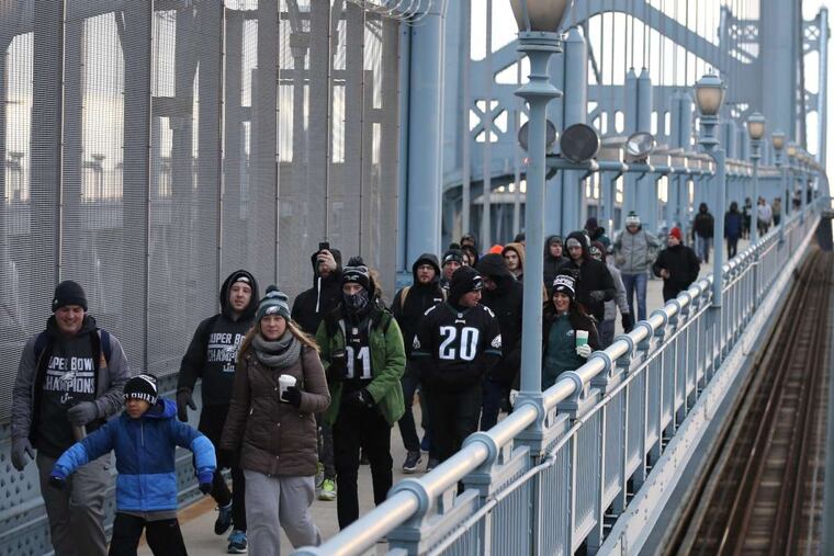 Fans cross the Ben Franklin Bridge into Philadelphia on Thursday morning before the Eagles’ Super Bowl parade.