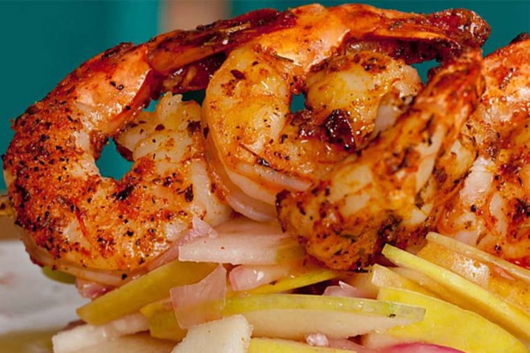 Blackened shrimp skewer with shrimp, apple and onion salad and mango chili sauce as served at Mako's American Grille, 4914 Landis Ave, Sea Isle City. (David M Warren/Staff Photographer)