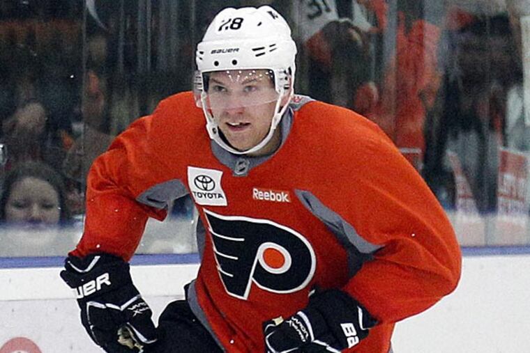 Flyers general manager Paul Holmgren officially anointed Giroux as the 19th captain in franchise history, the team announced on Tuesday night. (Yong Kim/Staff Photographer)