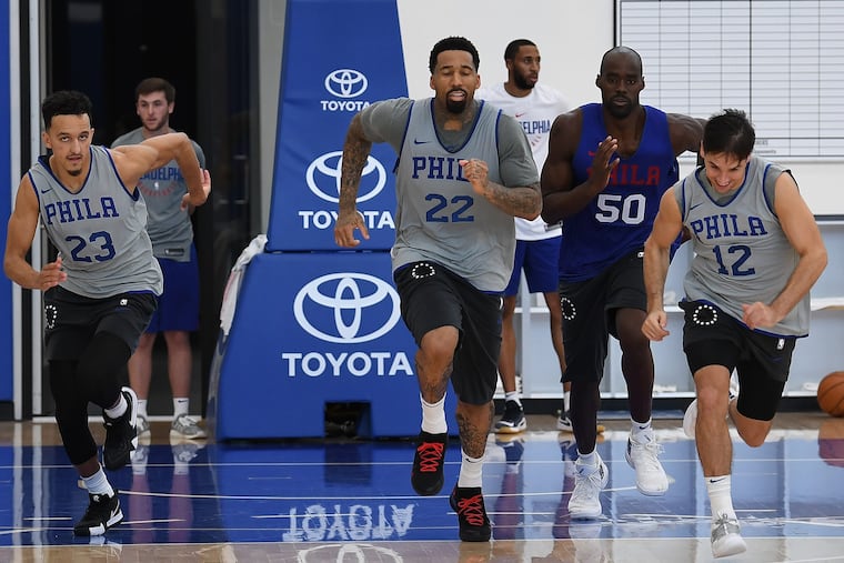 Wilson Chandler (center) runs during practice on Sept. 24.