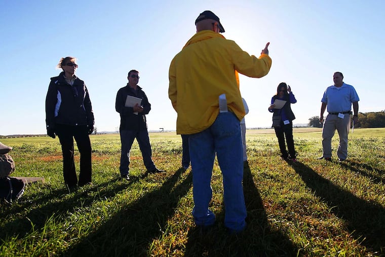Ed Ruggero leads a class at the Gettysburg National Military Park.