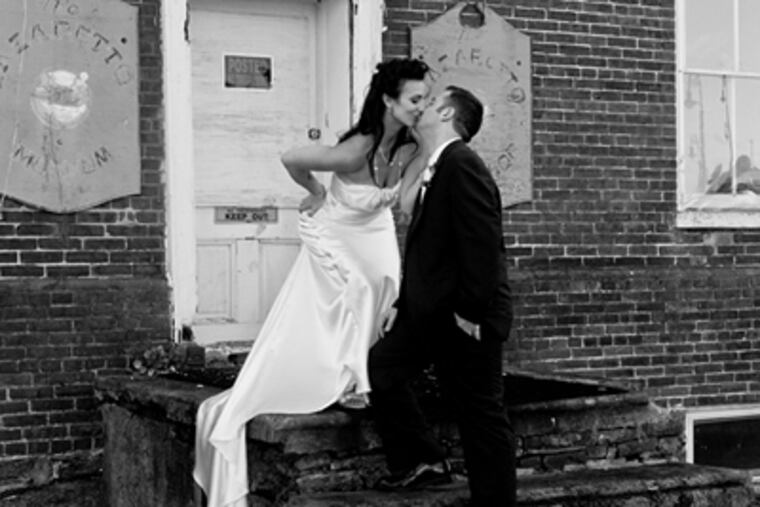Courtney Jansen and Dan Tracewski were married September 3, 2009 in Prospect Park. (Martelli Photography)