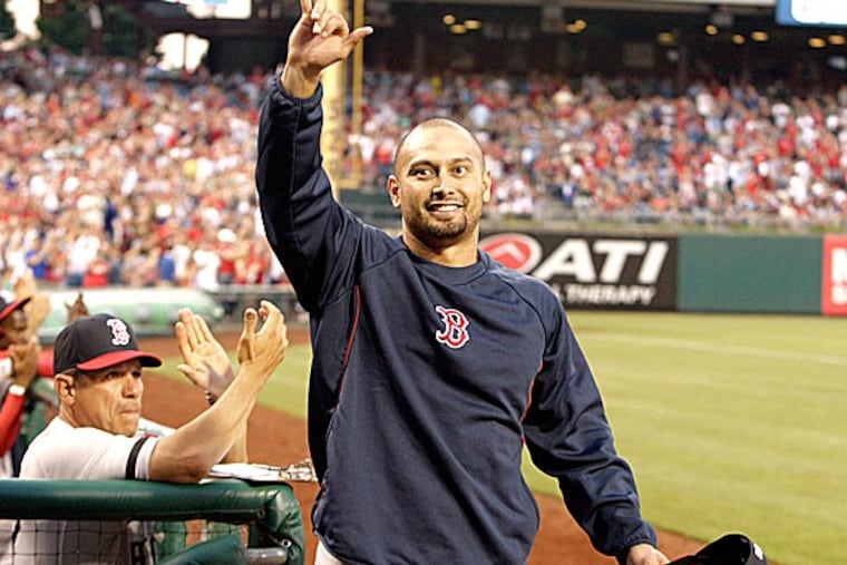 The Phillies shouldn't rush Cesar Hernandez into the big leagues without a healthy number of Triple A at-bats. Shane Victorino help makes that case. (Elizabeth Robertson/Staff Photographer)