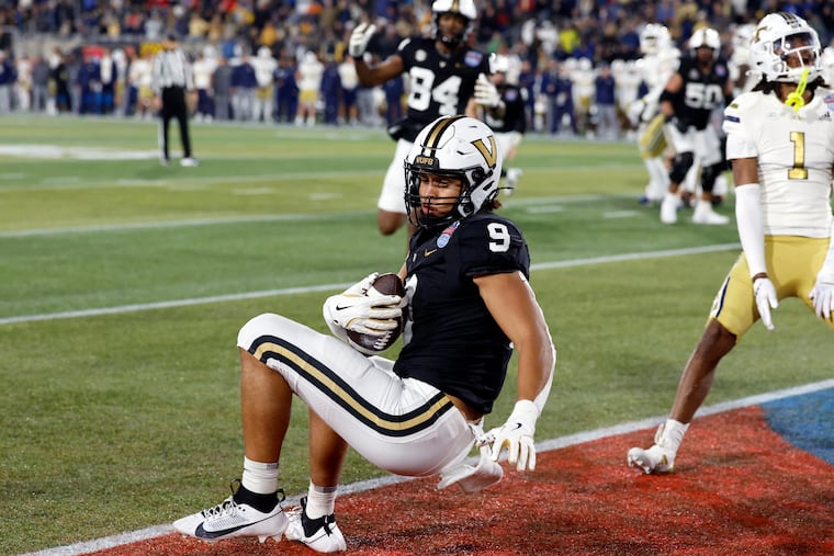 The Eagles took Vanderbilt tight end Eli Stowers with the 54th pick in the second round of the draft.