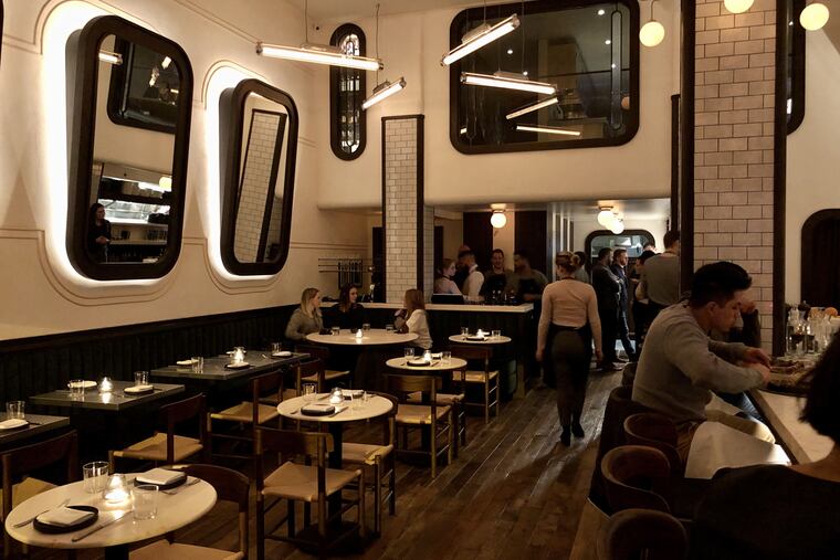 Dining room at Via Locusta.