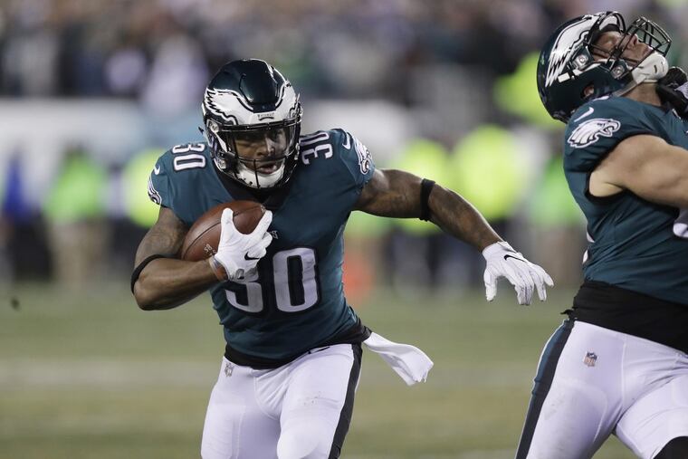 Eagles running back Corey Clement during the 4th quarter of the NFC Championship game between the Eagles and the Minnesota Vikings.