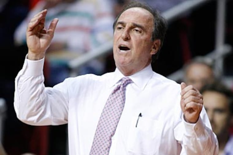How will Temple's move to the Big East affect their basketball program? (H. Rumph Jr/AP file photo)