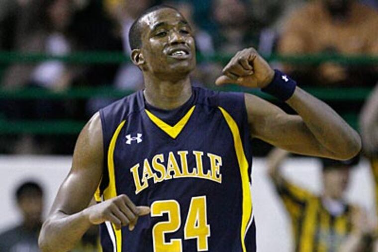 Sophomore center Aaric Murray will not return to La Salle next year. (AP file photo)