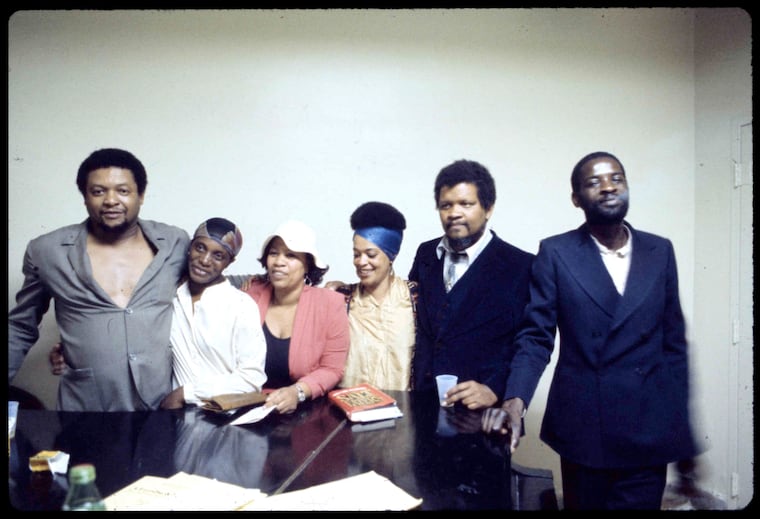 Portrait of, from left, American poet Quincy Troupe, literary executor and writer Gloria Karefa-Smart (sister of author James Baldwin), authors Toni Morrison and Toni Cade Bambara (1939 - 1995), poet Ishmael Reed, and Nigerian critic and journalist Chinweizu Ibekwe at an unspecified event, 1972.