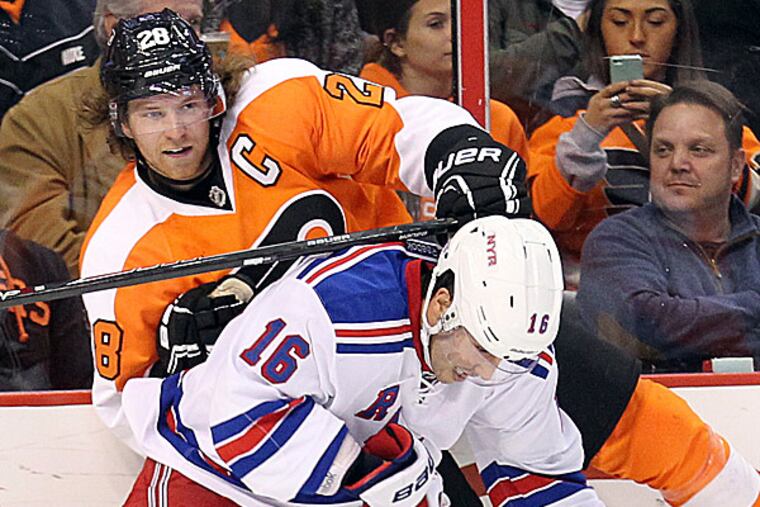 Flyers captain Claude Giroux. (Yong Kim/Staff Photographer)
