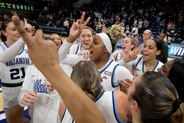 Christina Dalce (center) and Villanova have won six straight. Up next: a East clash with Creighton.