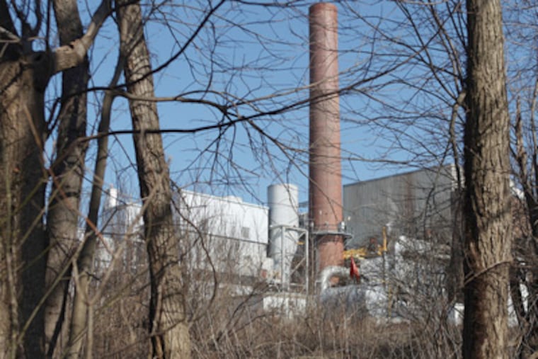 In this Tuesday, March 9, 2010 photo, the Harrisburg Incinerator on South 19th Street, is seen in Harrisburg, Pa. As a result of years of piling debt onto its aging, money-losing trash incinerator, the cash-strapped city of Harrisburg is facing debt payments this year that are larger than the city's entire operating budget. (Photo/Carolyn Kaster)