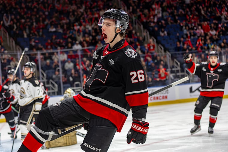 Maddox Dagenais can play both wing and center but is projected to be a winger in the NHL.