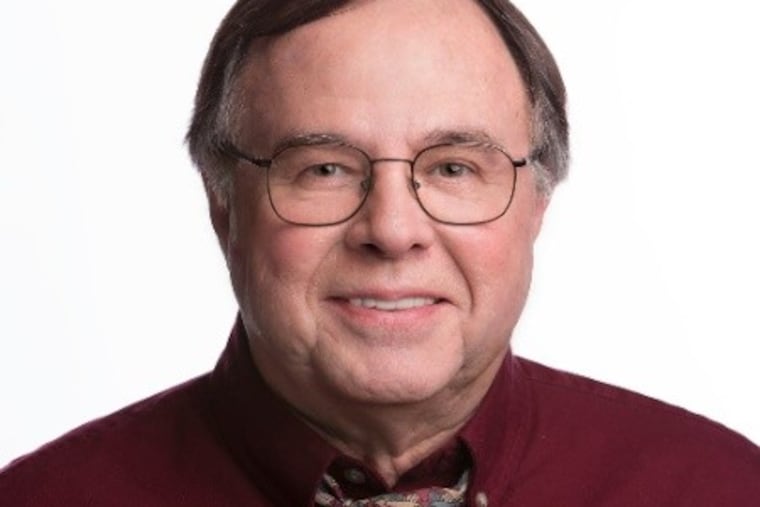 Alen Malott's first passion was scuba. He dived the wrecks off the New Jersey and North Carolina coasts and the Caribbean. He taught scuba certification classes at Temple and also was an Inquirer photo editor for 30 years.