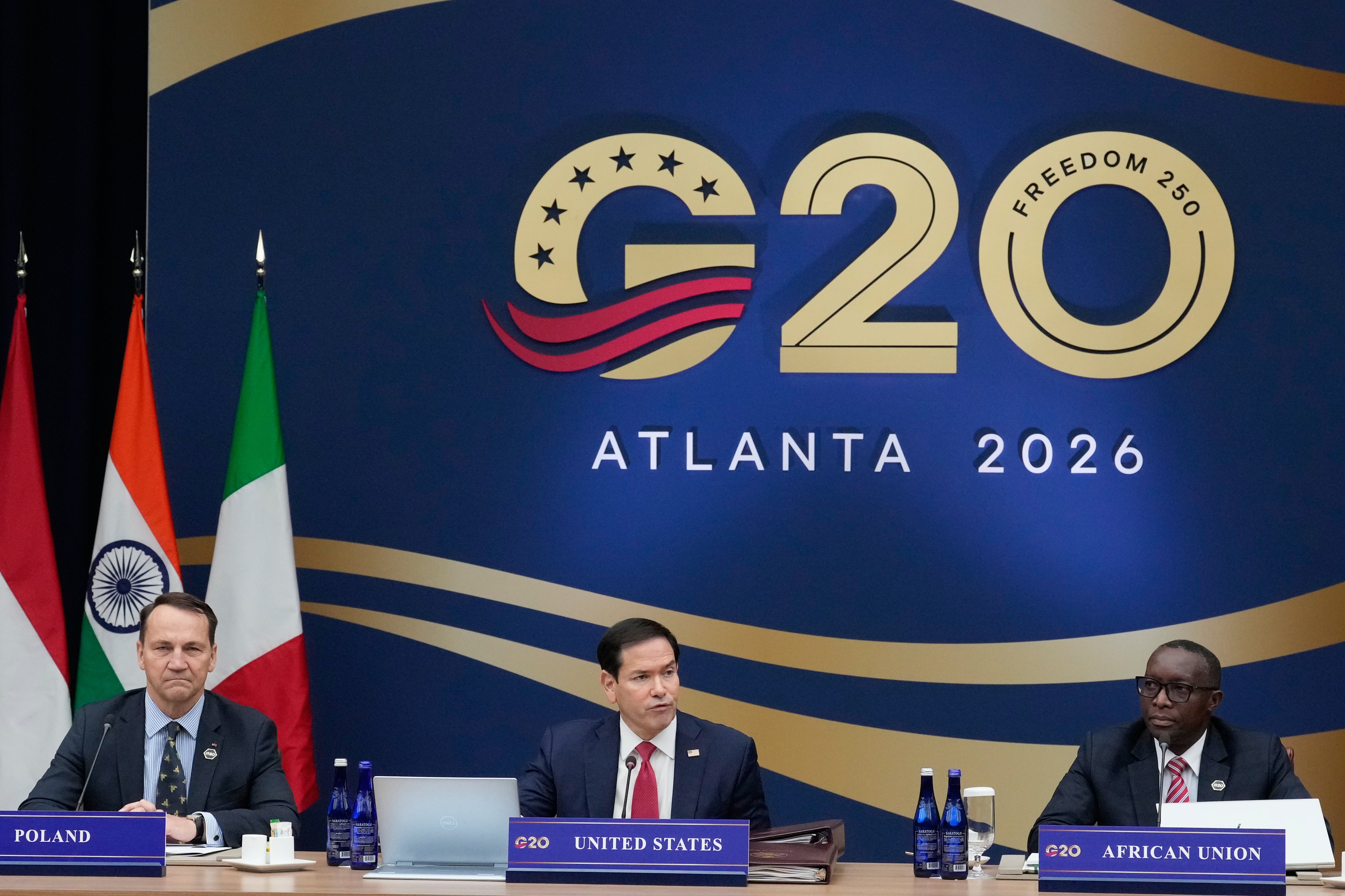 Consensus looks elusive at G20 talks after European objections to Russia cancel group photo