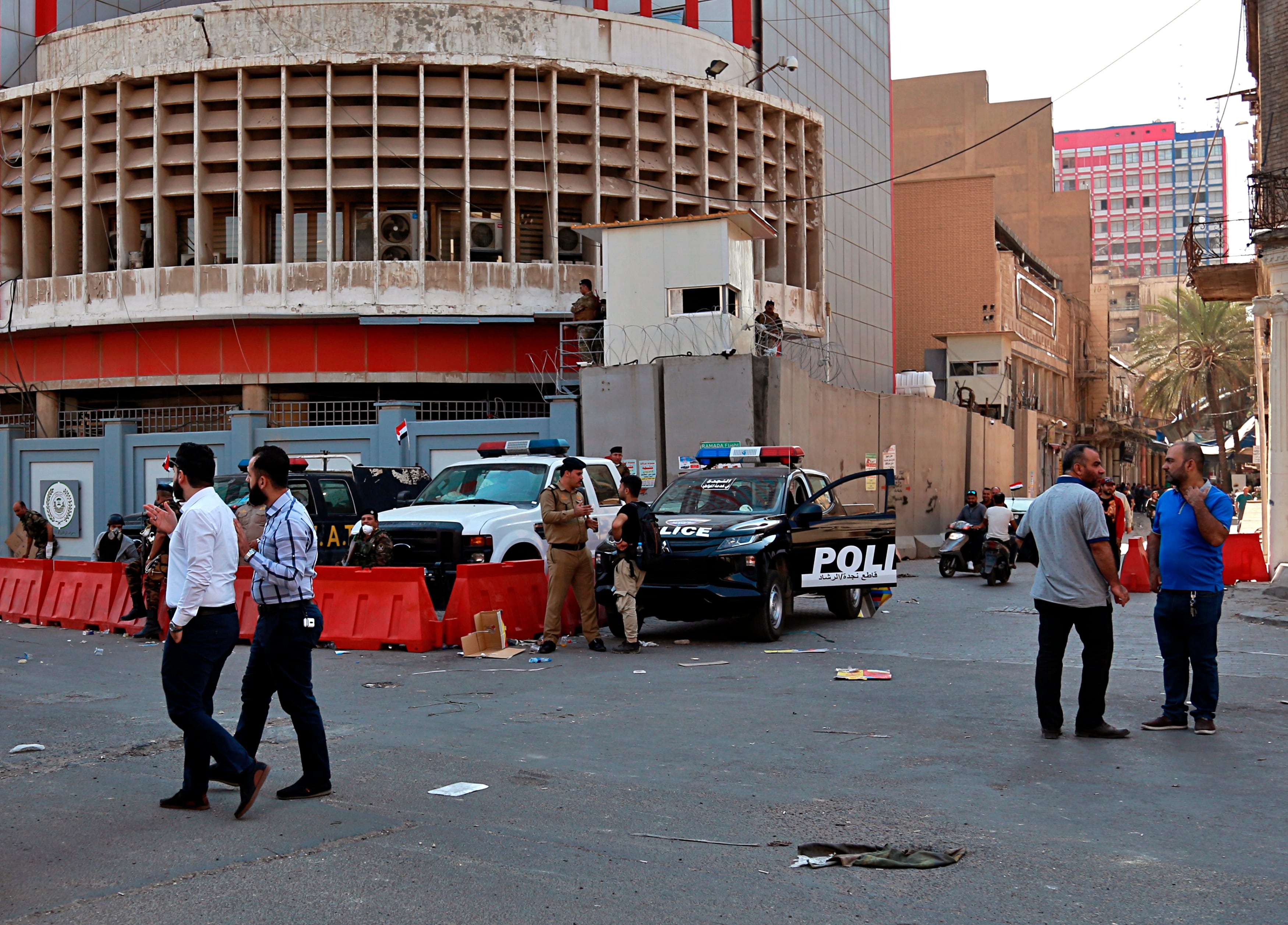 Iraq devalues its currency as Iran-U.S. war disrupts oil shipping routes