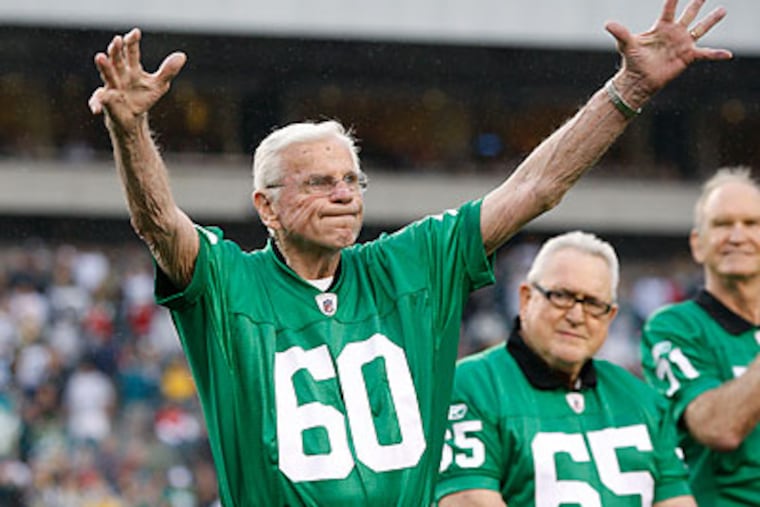 Eagles legend Chuck Bednarik describes Steve Van Buren as "the best football player I ever saw." (Mel Evans/AP file photo)