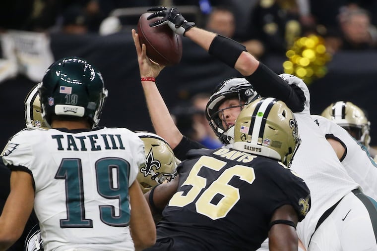 Nick Foles dives in for a touchdown in the first quarter of the Eagles' 20-14 divisional round playoff loss.