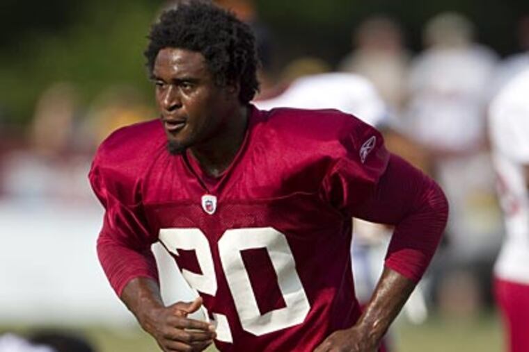 Safety Oshiomogho Atogwe signed a one-year deal with the Eagles on Wednesday. (Evan Vucci/AP)