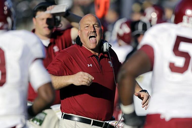 Temple head coach Steve Addazio shouts to players during the second
half of an NCAA college football game against Army on Saturday, Nov.
17, 2012, in West Point, N.Y. Temple won 63-32. (AP Photo/Mike Groll)