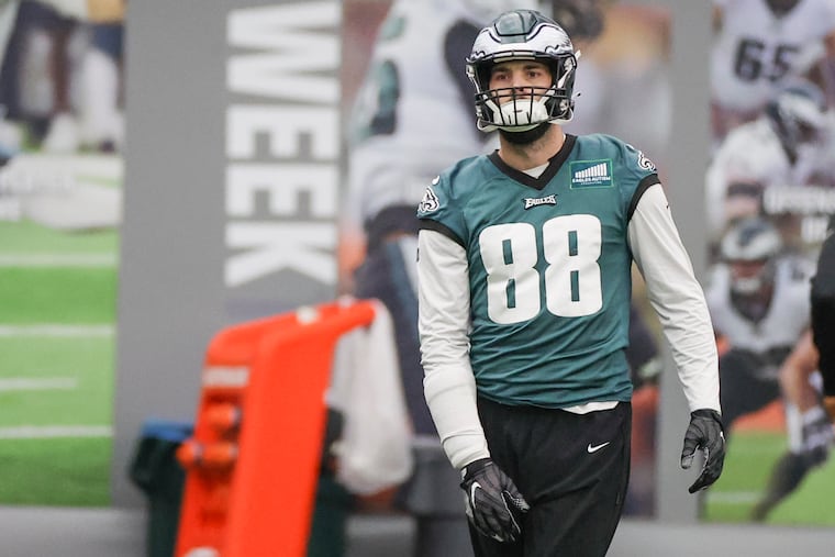 Eagels tight end Dallas Goedert during practice at the NovaCare Complex on Thursday.