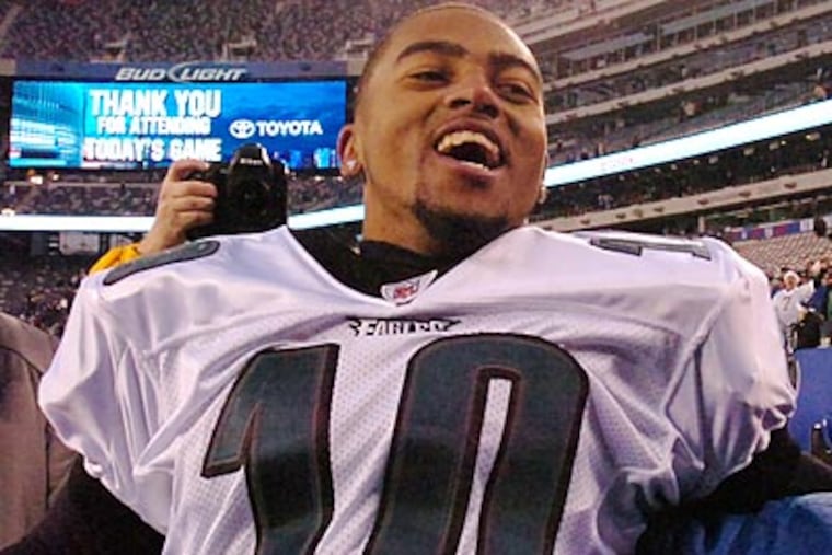 DeSean Jackson said he likes to "go out there and make it look like a video game." (Clem Murray/Staff Photographer)