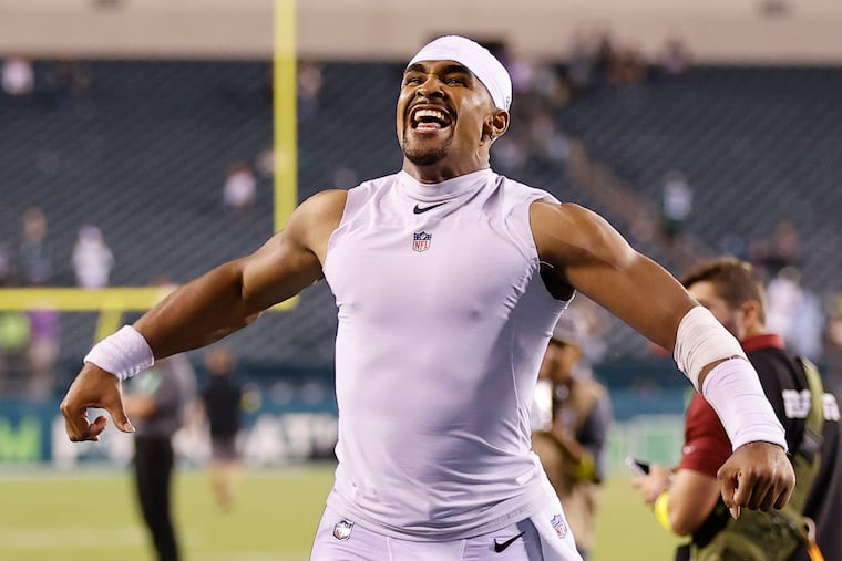 Eagles quarterback Jalen Hurts leaving the field after the Monday night victory against the Vikings.