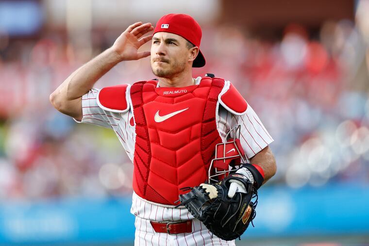 Phillies catcher J.T. Realmuto is expected to miss a month to repair a tear of the meniscus in his knee.